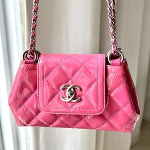 Chanel bag 💗